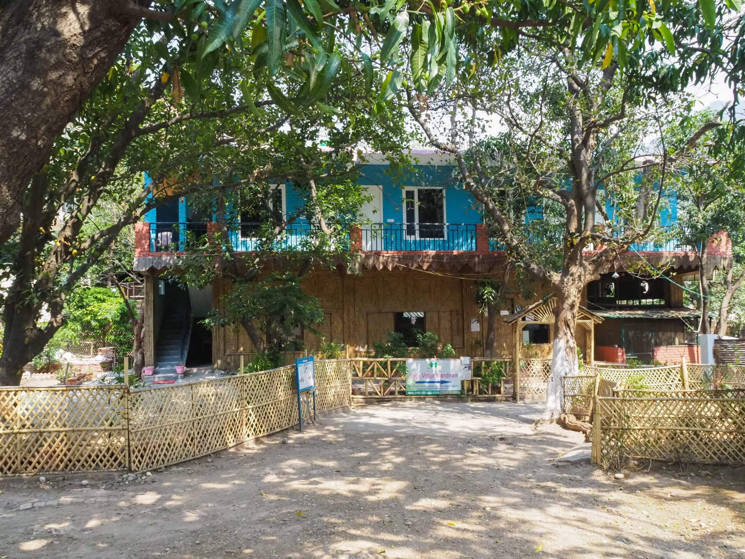 Shared Twin Room (2 person/room) - Photo 210 Days Sun Salutation Retreat – Yoga Vidya Mandiram, Rishikesh, India retreat location