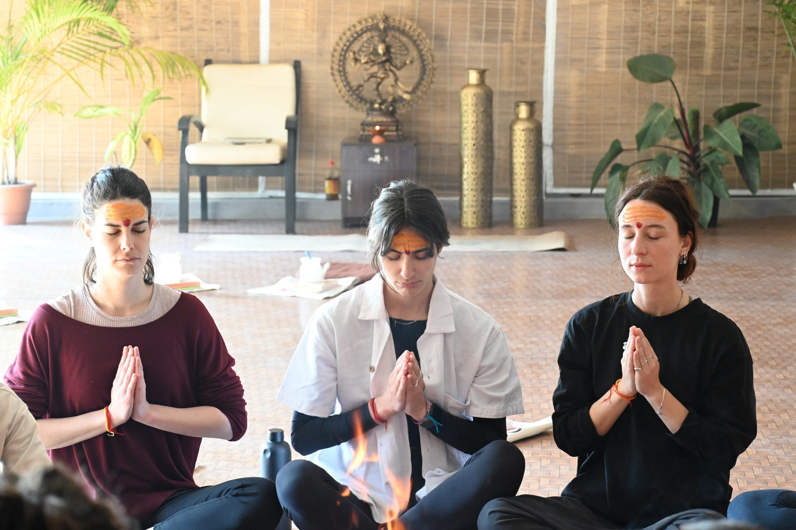 Interior view of 100 Hour Yoga Teacher Training in Rishikesh – Jiva Yoga Academy retreat location