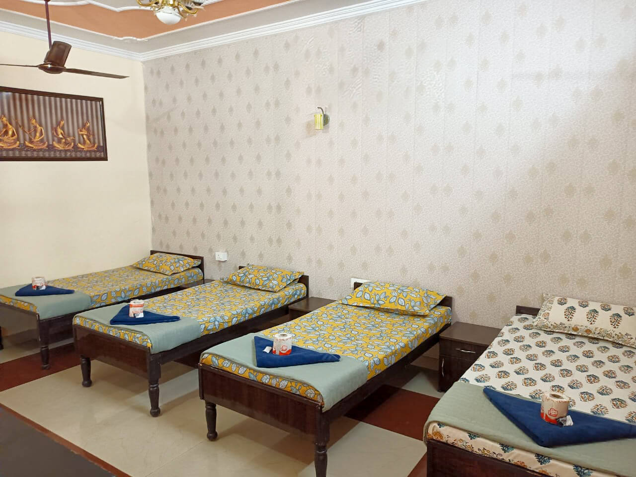 Private Double Room (2 persons) - Photo 27 Days Breath & Pranayama Retreat (Yoga Vidya Mandiram, Rishikesh, India) yoga retreat in Uttarakhand