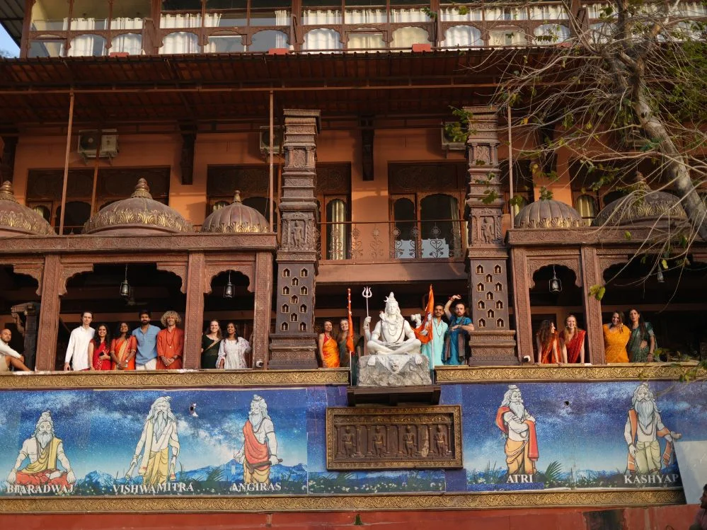 Interior view of 100 Hour Yoga Teacher Training in Rishikesh, India – Maharishi Yoga Peeth retreat location