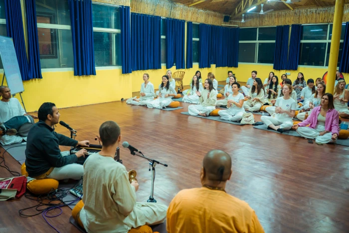 Photo of 300 Hour Yoga Teacher Training in Rishikesh, India – World Peace Yoga School yoga retreat in Uttarakhand